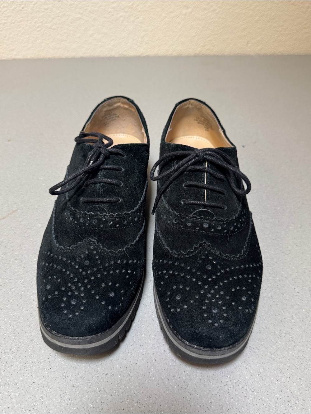 Marc Fisher Women’s Black Suede Wingtip Derby Flat Shoes